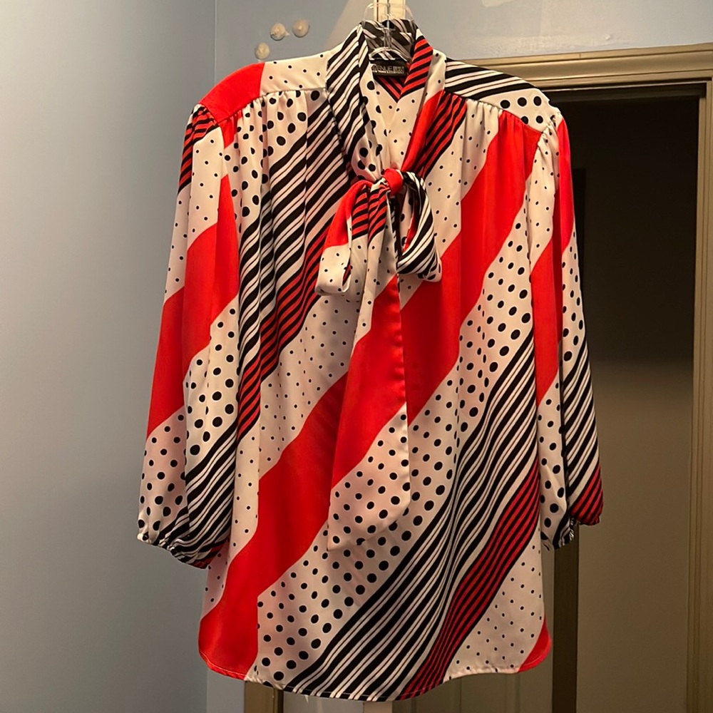 New York & Co. Design Studio Tie Front Top